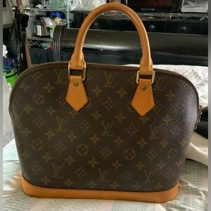 Louis Vuitton alma vintage bag